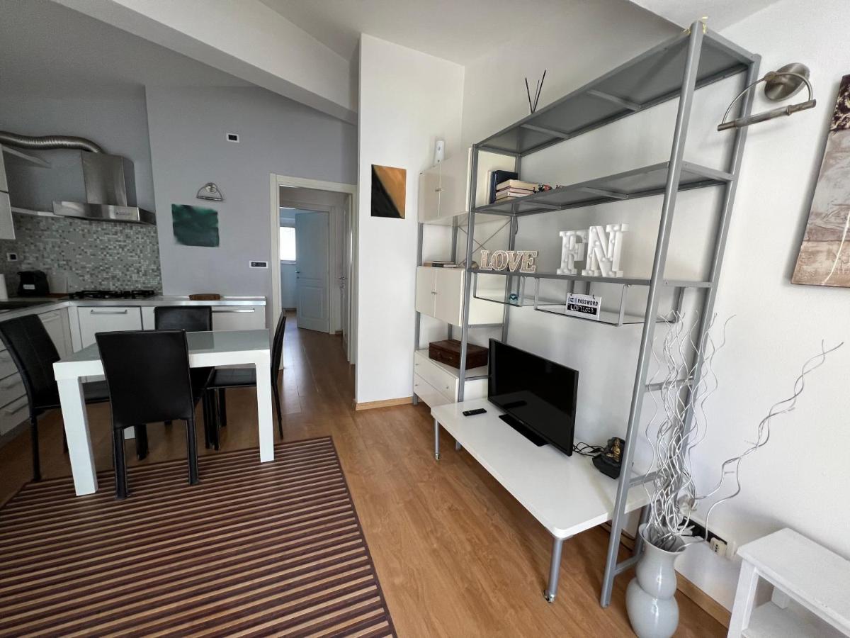 Silenzioso Loft A Due Passi Dal Viale Apartment Кунео Екстериор снимка
